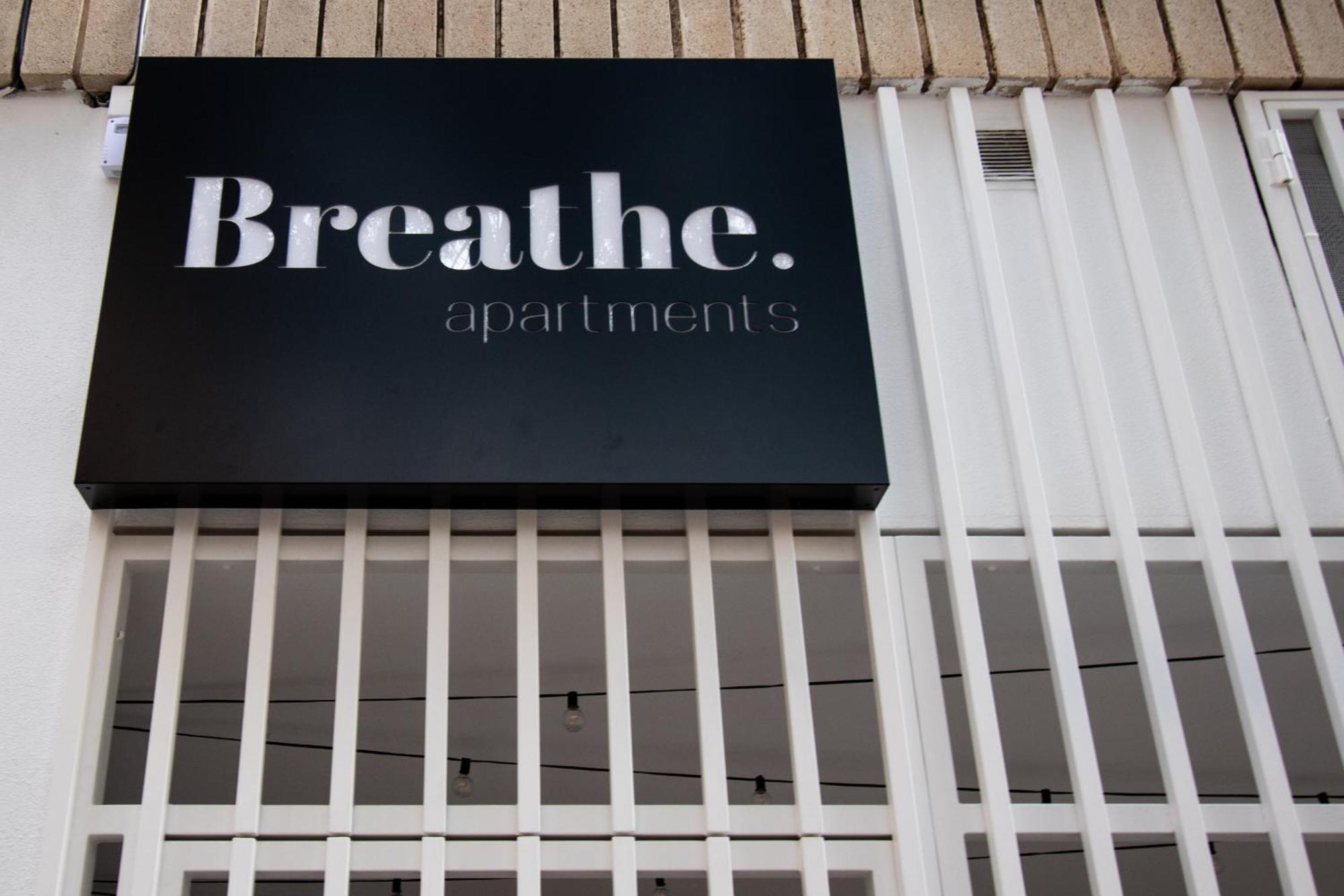 Breathe Apartments By Concept Flats Valencia Exterior photo