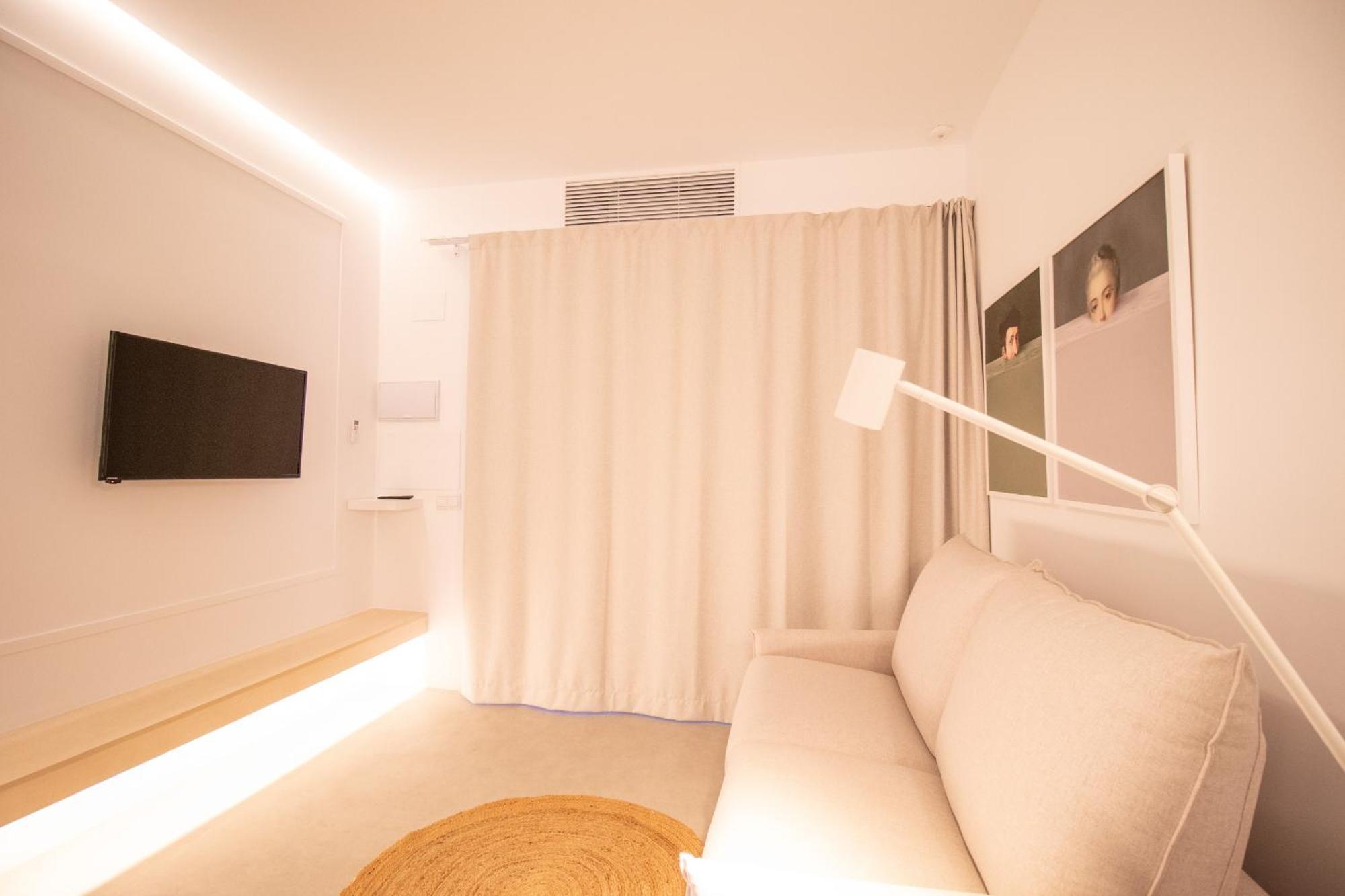 Breathe Apartments By Concept Flats Valencia Exterior photo