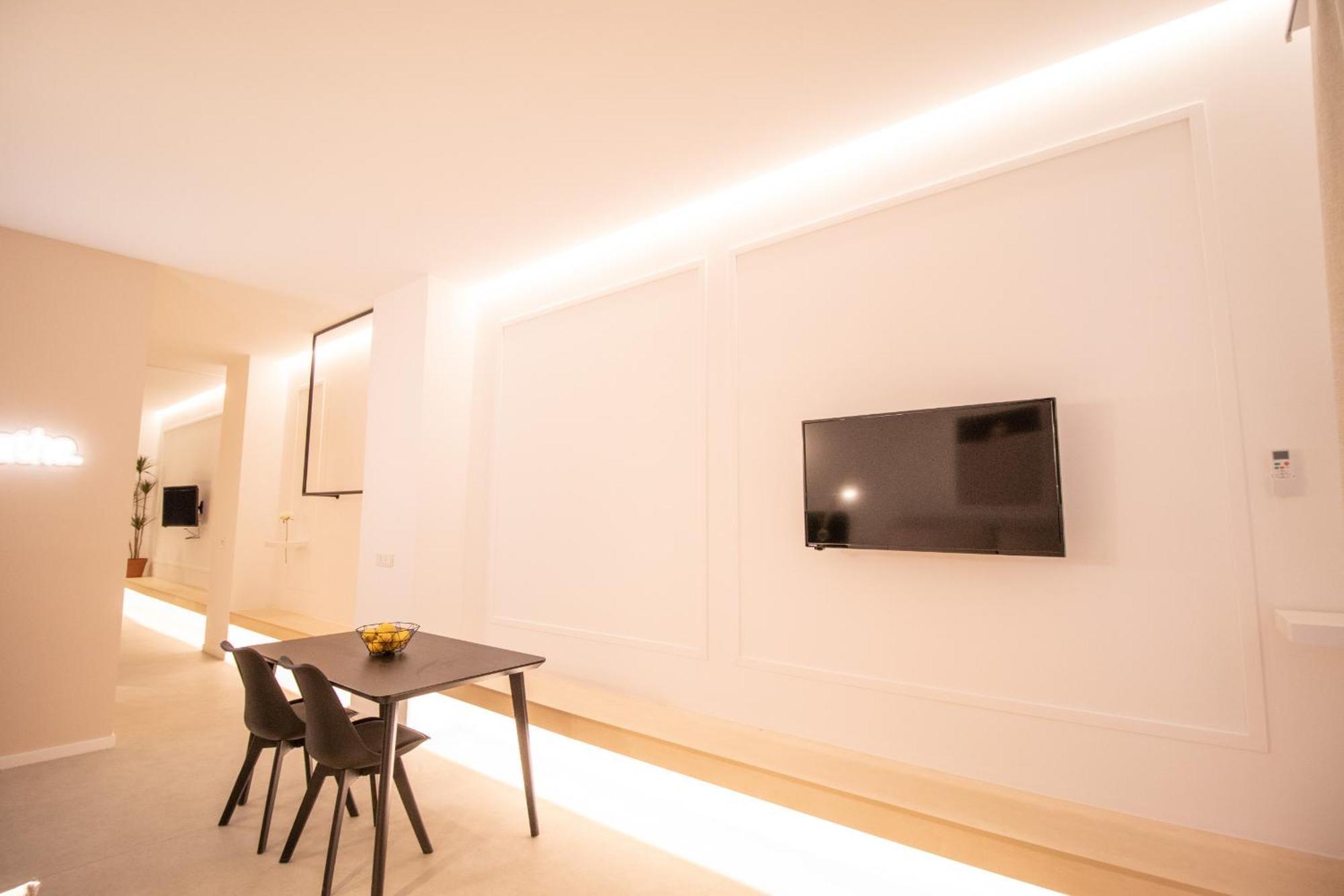 Breathe Apartments By Concept Flats Valencia Exterior photo