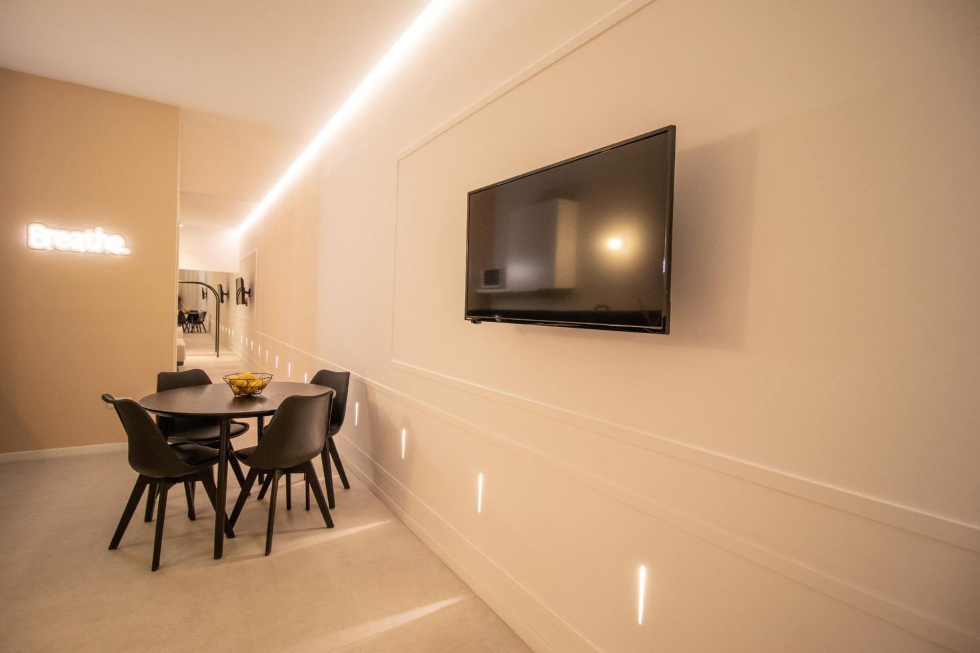 Breathe Apartments By Concept Flats Valencia Exterior photo