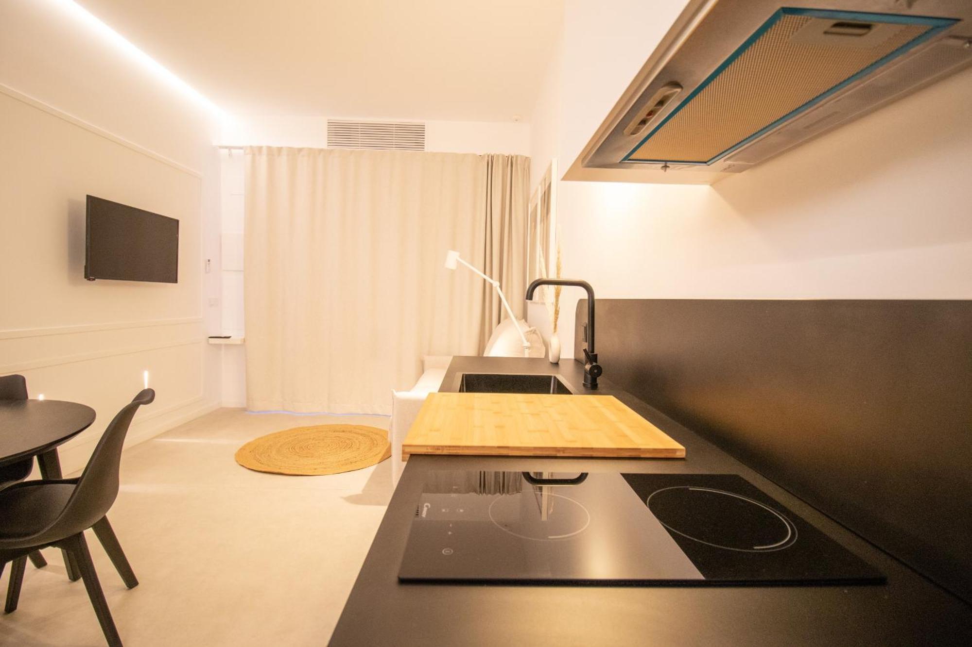Breathe Apartments By Concept Flats Valencia Exterior photo